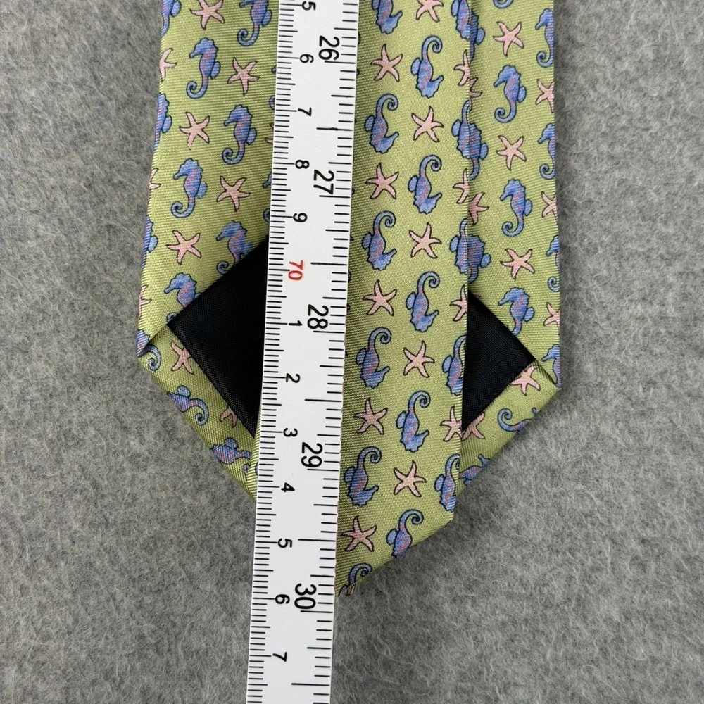 Vintage Alynn Neckwear Silk Seahorse Starfish Novelty Tie Green Handmade 60x3.25